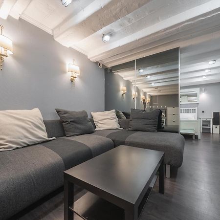 Islandijos Self Check-In Basement Apartments VNO Exterior photo