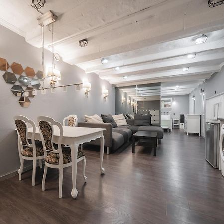 Islandijos Self Check-In Basement Apartments VNO Exterior photo