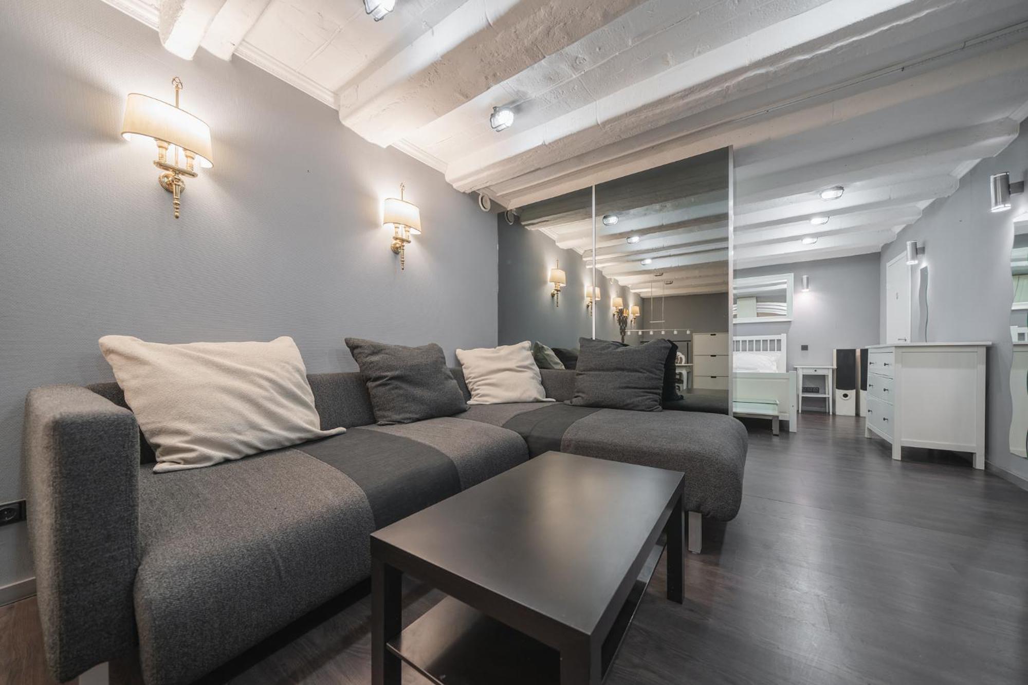 Islandijos Self Check-In Basement Apartments VNO Exterior photo