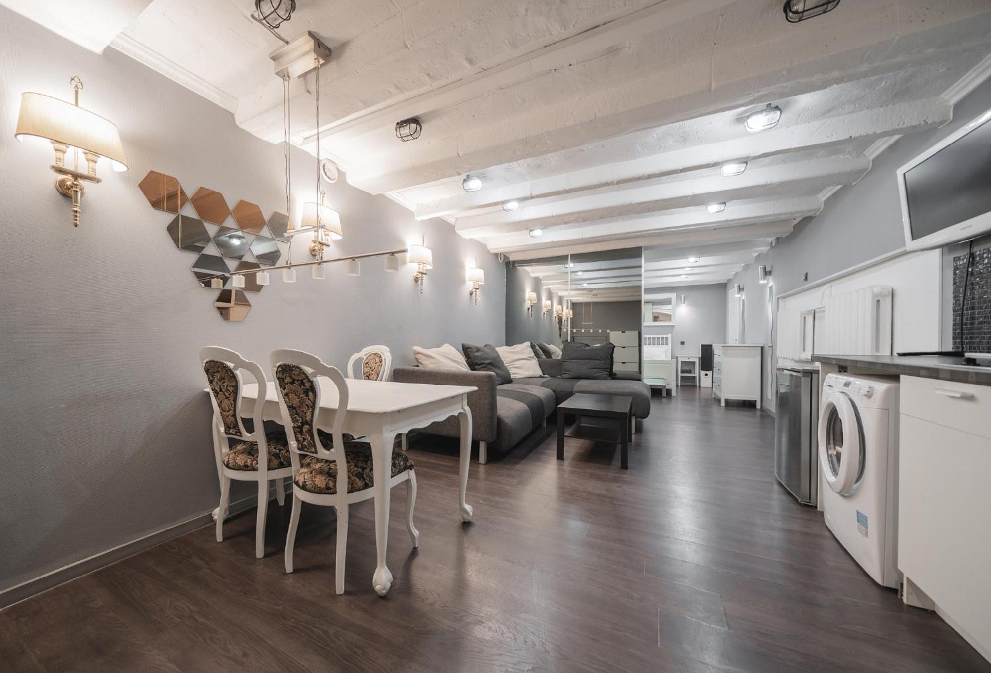Islandijos Self Check-In Basement Apartments VNO Exterior photo