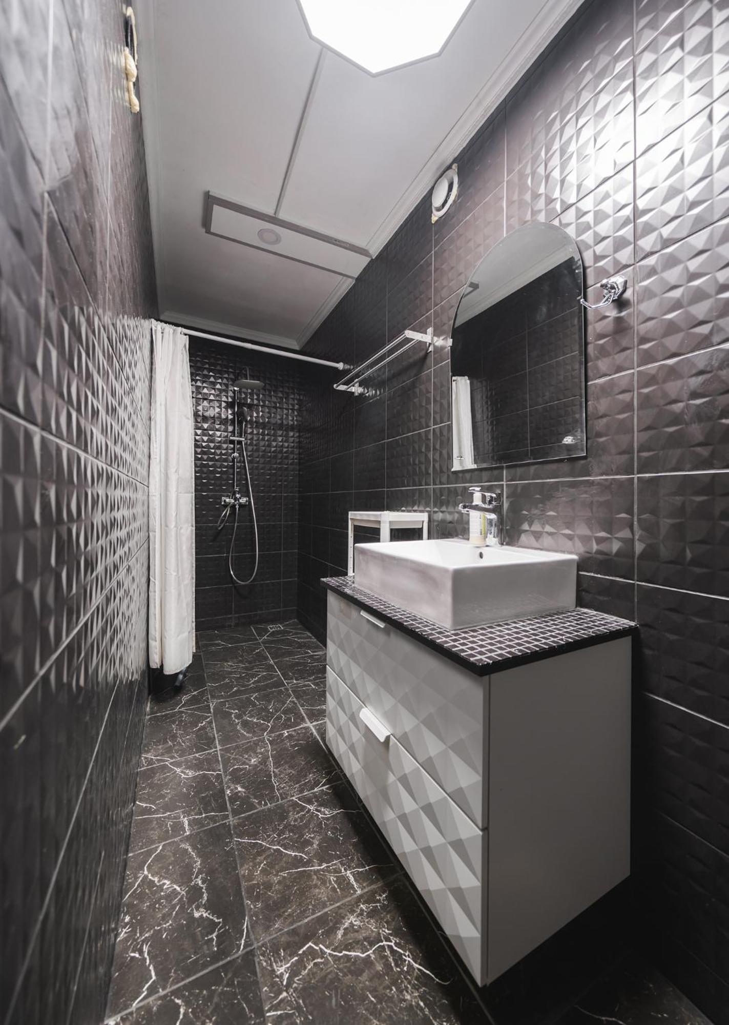 Islandijos Self Check-In Basement Apartments VNO Exterior photo